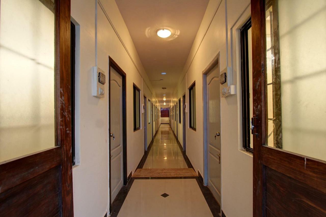 Oyo Flagship 36650 Tristar Inn Coimbatore Ngoại thất bức ảnh